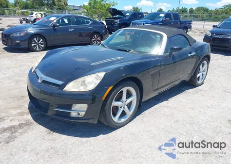 2007 Saturn Sky z USA, uszkodzony, nr VIN 1G8MB35B07Y102492
